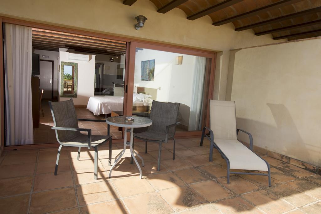 Hotel Cal Naudi 4*